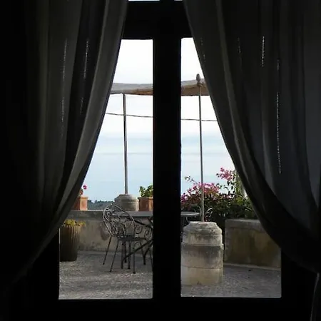 La Terrazza A شقة Monte SantʼAngelo